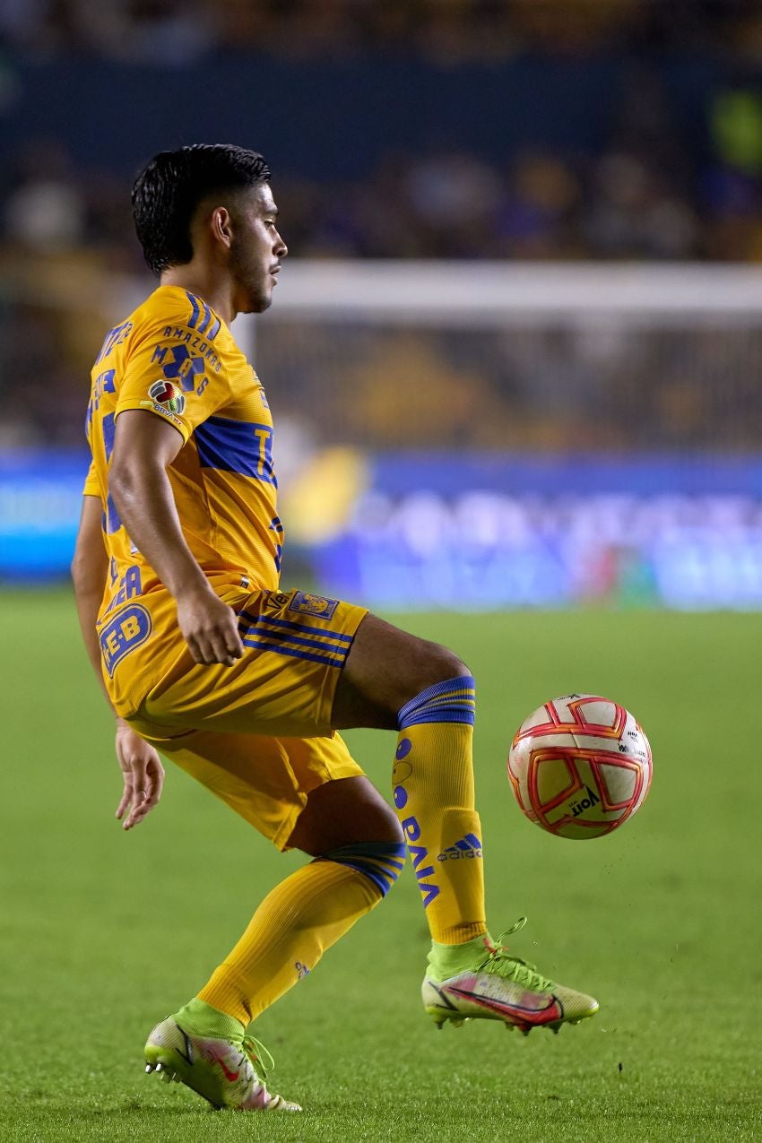 Jesús Garza en un partido de Tigres