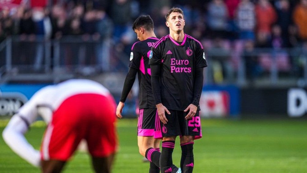 Santi Giménez con el Feyenoord