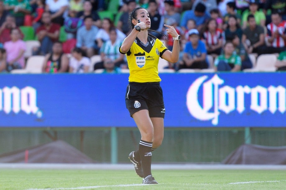 Katia García durante un partido