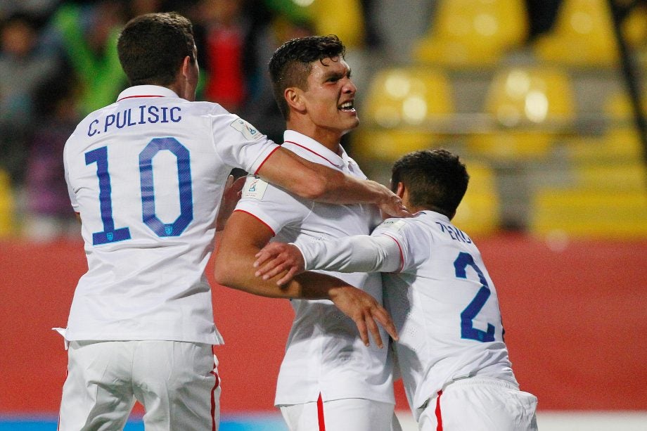 Brandon Vázquez celebra con Estados Unidos