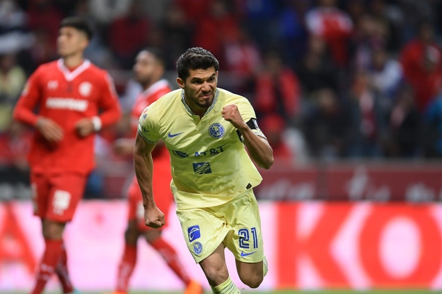 Henry Martín anotó el gol del empate