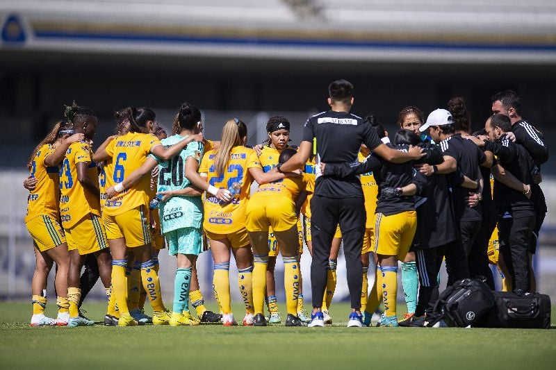 Tigres Femenil en partido vs Pumas