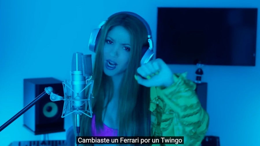 Shakira en el estudio de grabación de Bizarrap