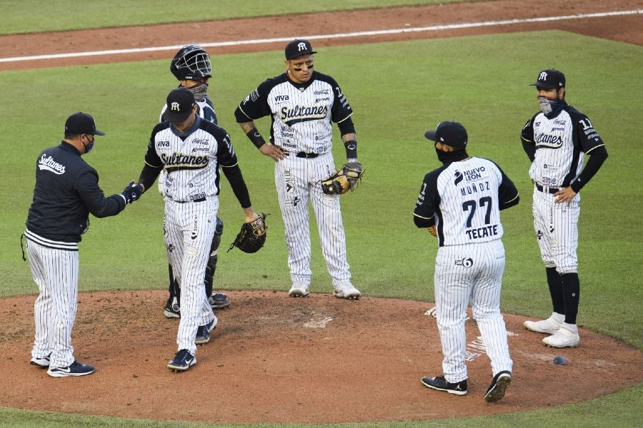 Los Sultanes de Monterrey en partido 