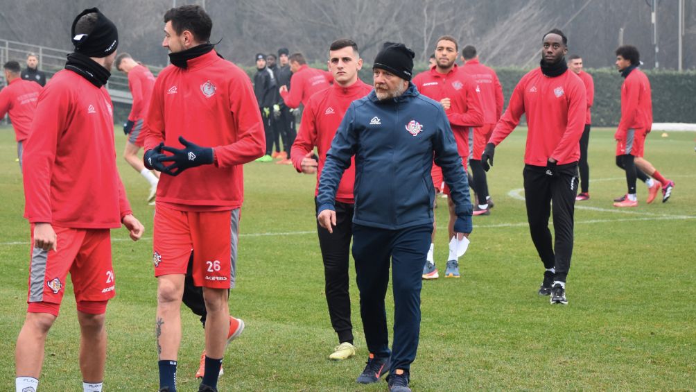 El nuevo técnico del Cremonese ya está trabajando