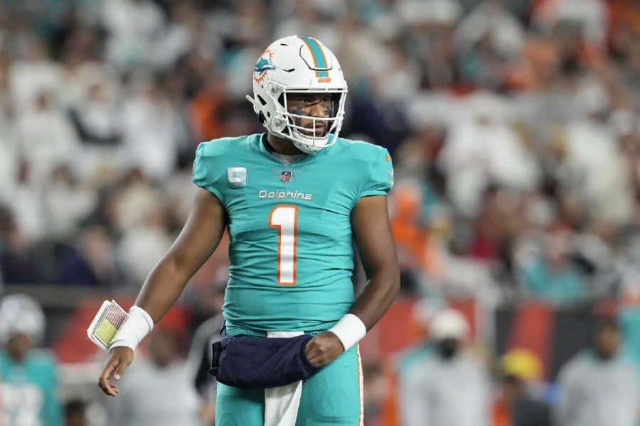 Tua Tagovailoa con los Dolphins