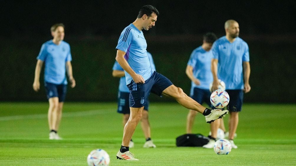 Scaloni señaló que no fue fácil enderezar el camino