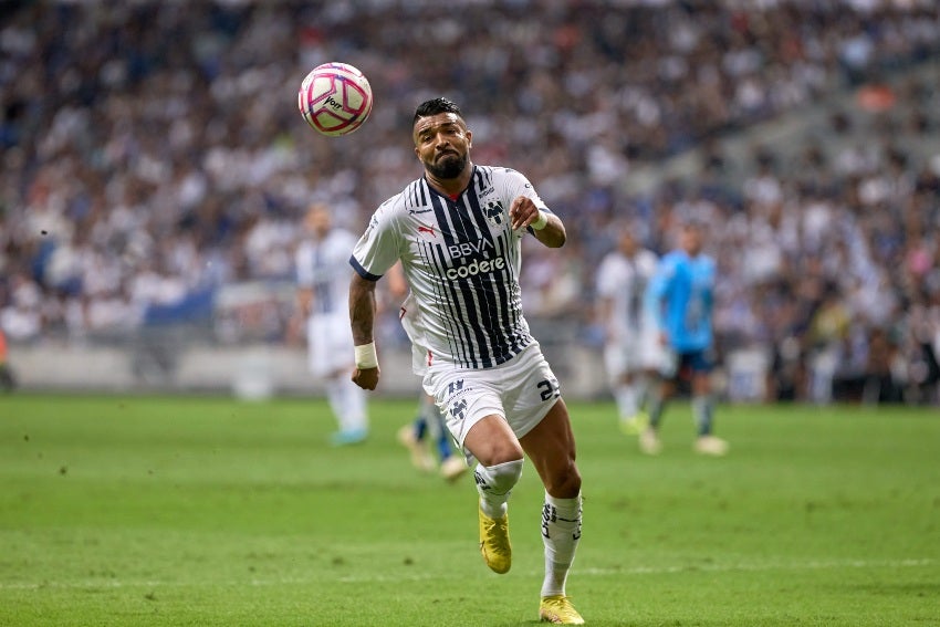 Aguirre en un partido de Monterrey