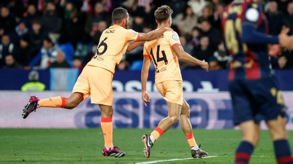 Marcos Llorente cerró la pinza