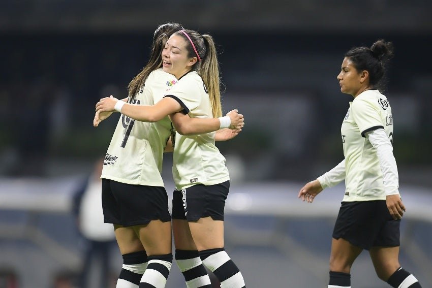 América Femenil en celebración de gol