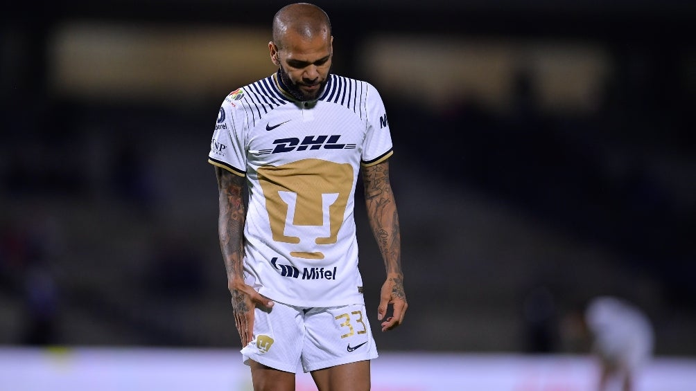 Dani Alves, exjugador de los Pumas