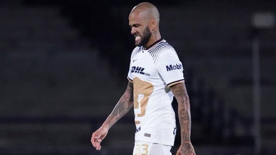 Dani Alves en CU