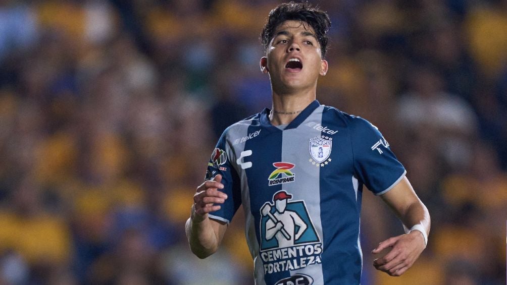 Álvarez asegura estar enfocado e Pachuca antes de pensar en Europa