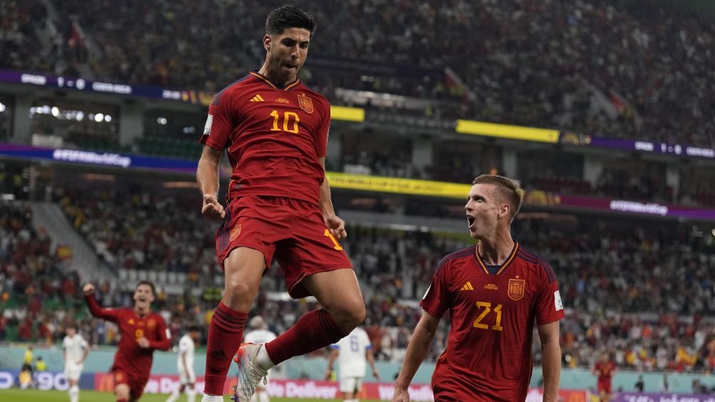 Asensio ha convivido con jugadores del Barcelona en selección