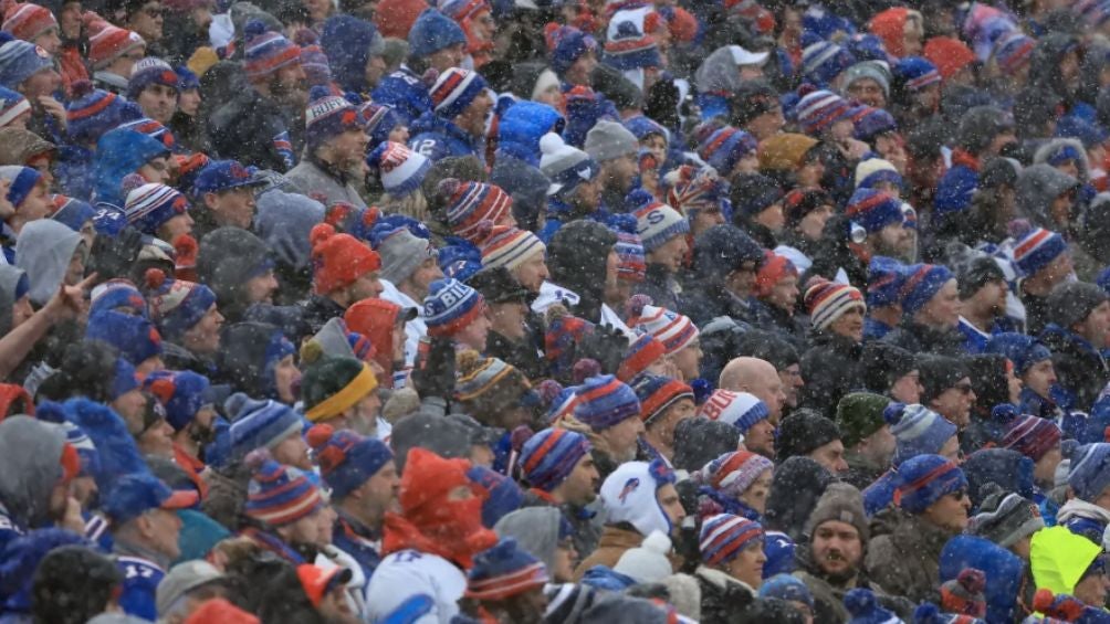 La Bills Mafia en el Highmark Stadium