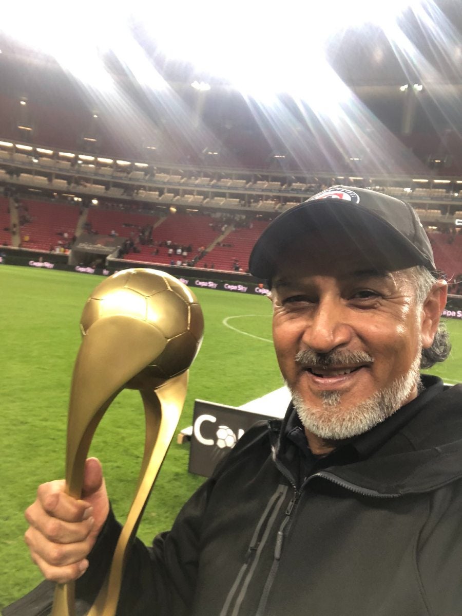 Raúl Gutiérrez al ganar el Torneo por México