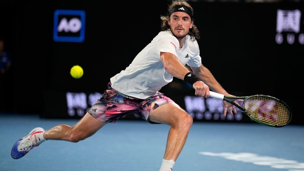 Tsitsipas tuvo un gran triunfo en cuartos de final