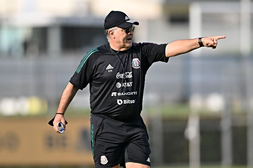 Tata Martino en entrenamiento con el Tri | 