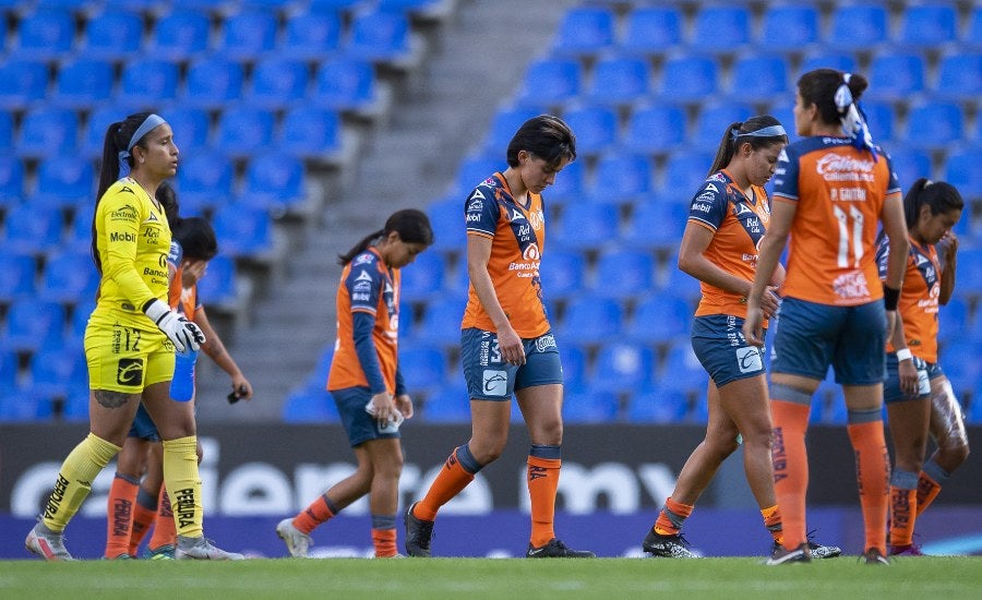 Las jugadoras de Puebla tras la derrota