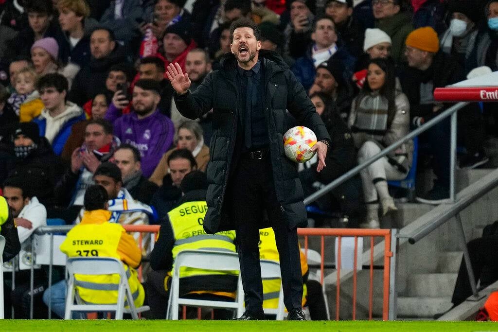 El Cholo Simeone dirigiendo el Derbi