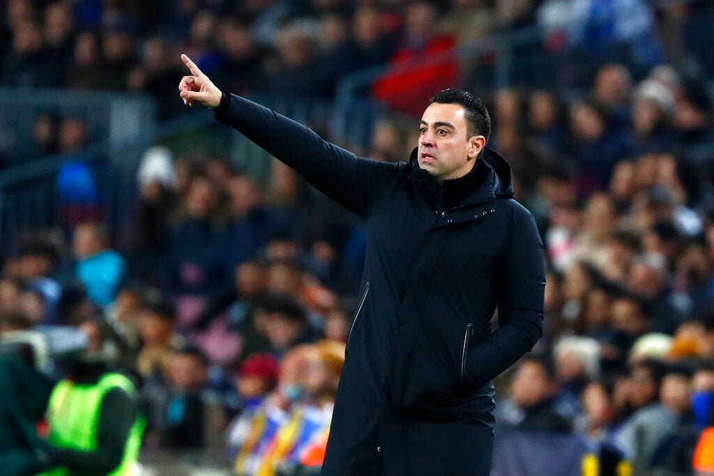 Xavi Hernández durante un partido en Barcelona