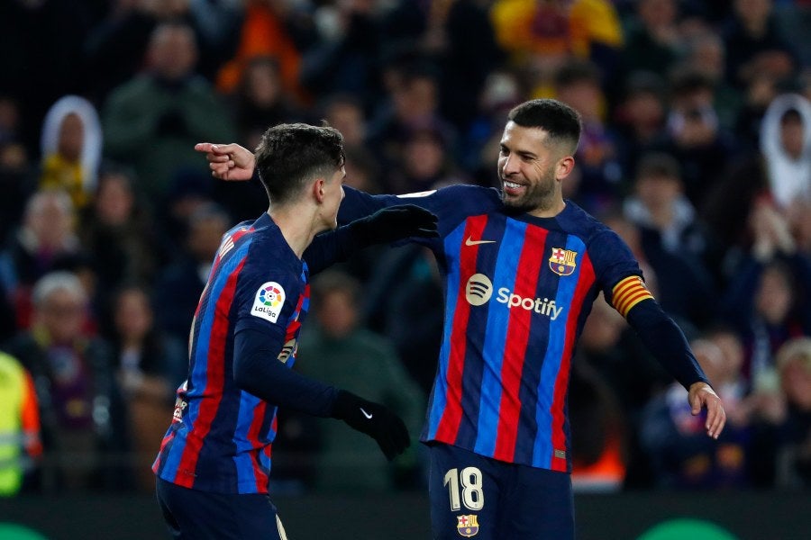 Jordi Alba festejando gol con el Barcelona 