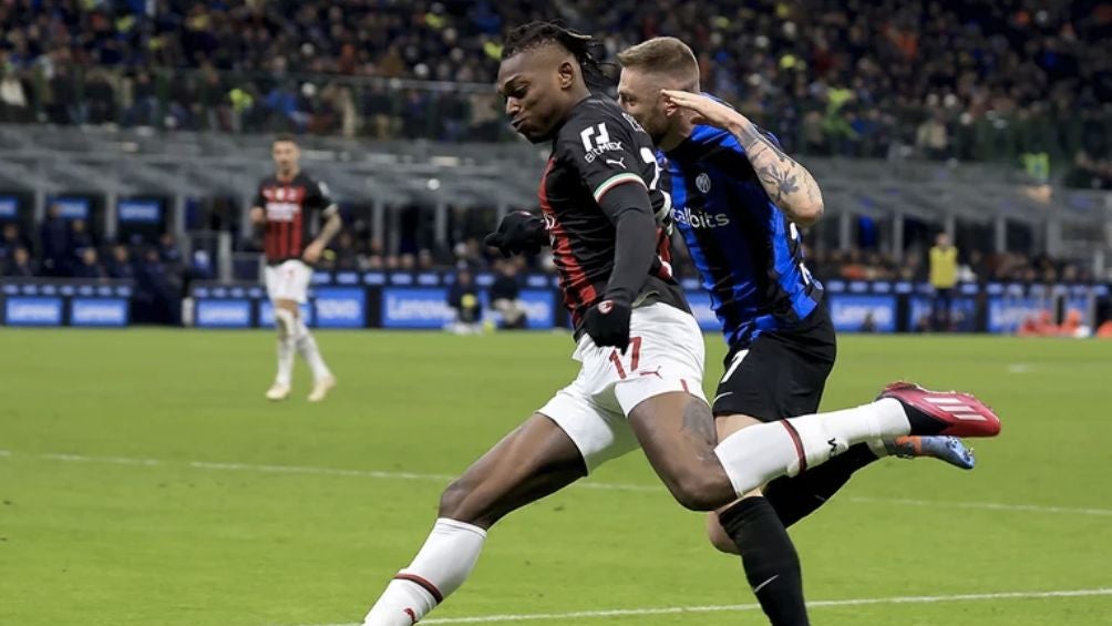 Rafa Leao en el Derby de la Madonnina