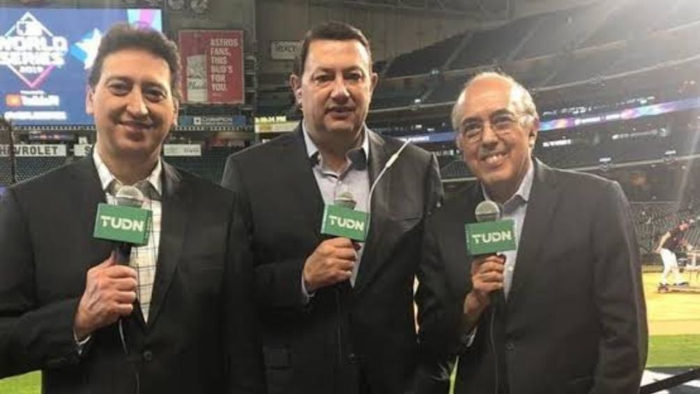 Los Tres Amigos durante una cobertura para TUDN