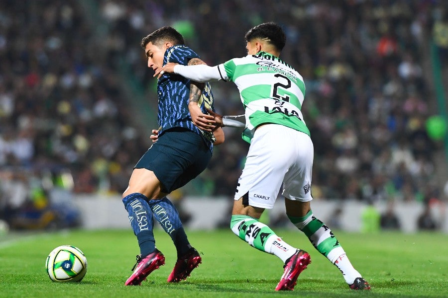 Zendejas en juego del América en la fecha 5 de la Liga MX 