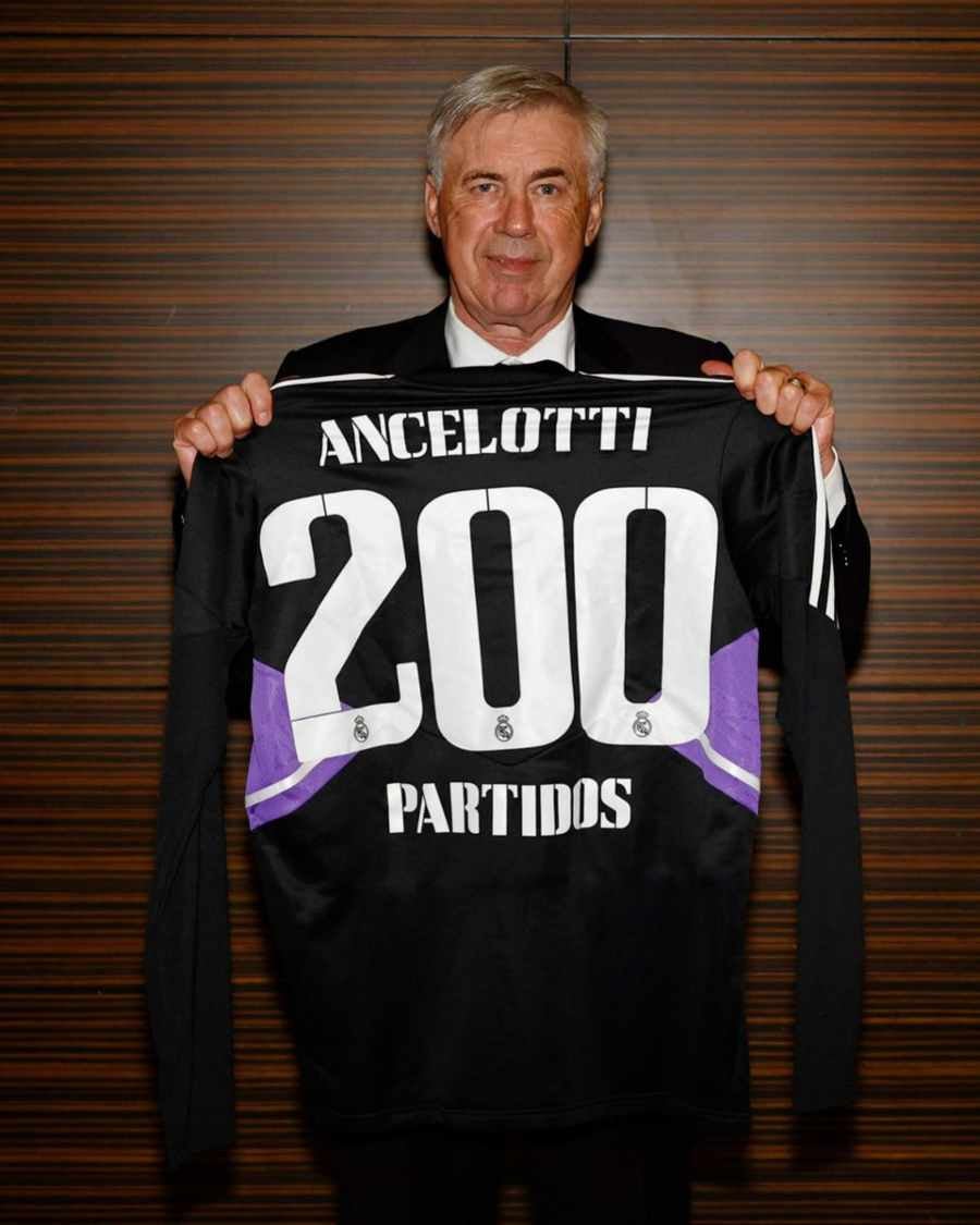 Carlo Ancelotti al cumplir 200 dirigiendo a Real Madrid