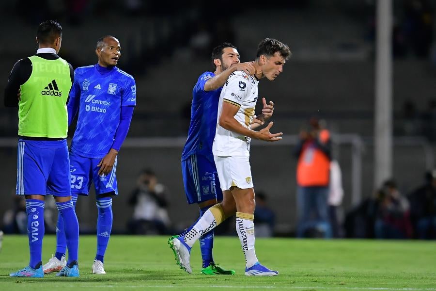 Partido entre Pumas y Tigres de la Liga MX 