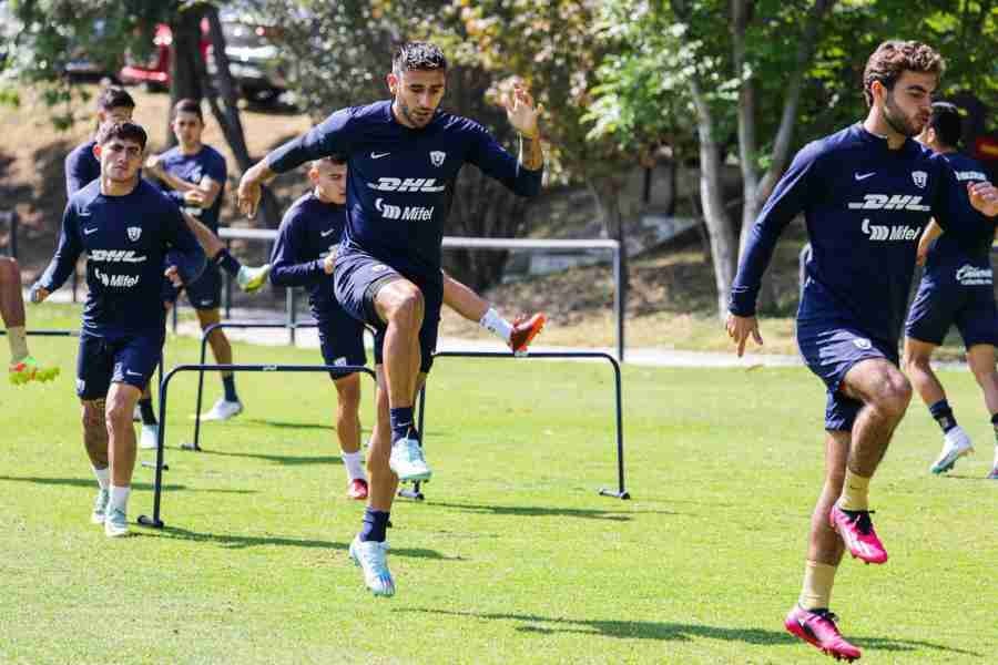 Toto Salvio en entrenamiento