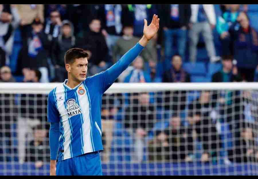 César Montes jugando para Espanyol