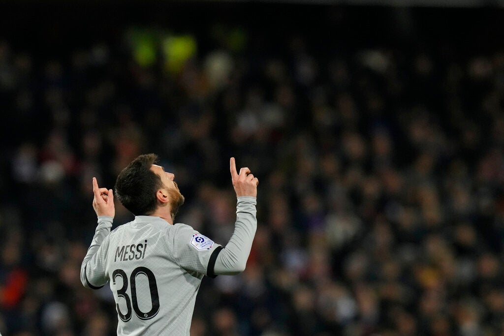 Lionel Messi celebra un gol con el PSG