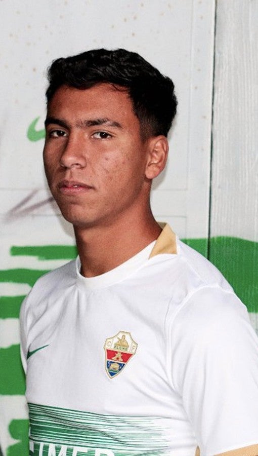 Hernández en su presentación con el Elche