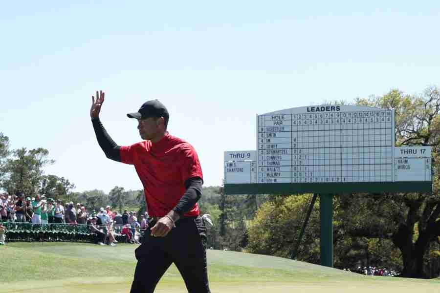 Tiger Woods en competencia