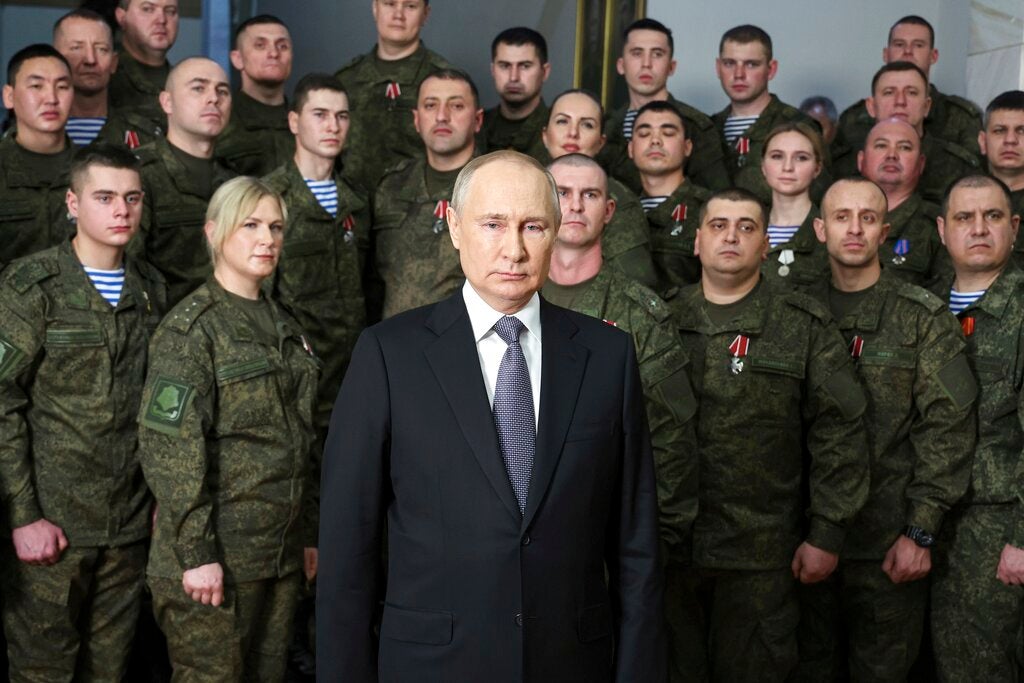 Vladimir Putin eleva las tensiones con Ucrania