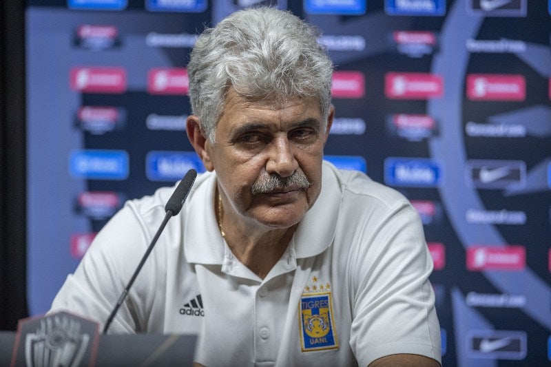 Ferretti en conferencia de prensa