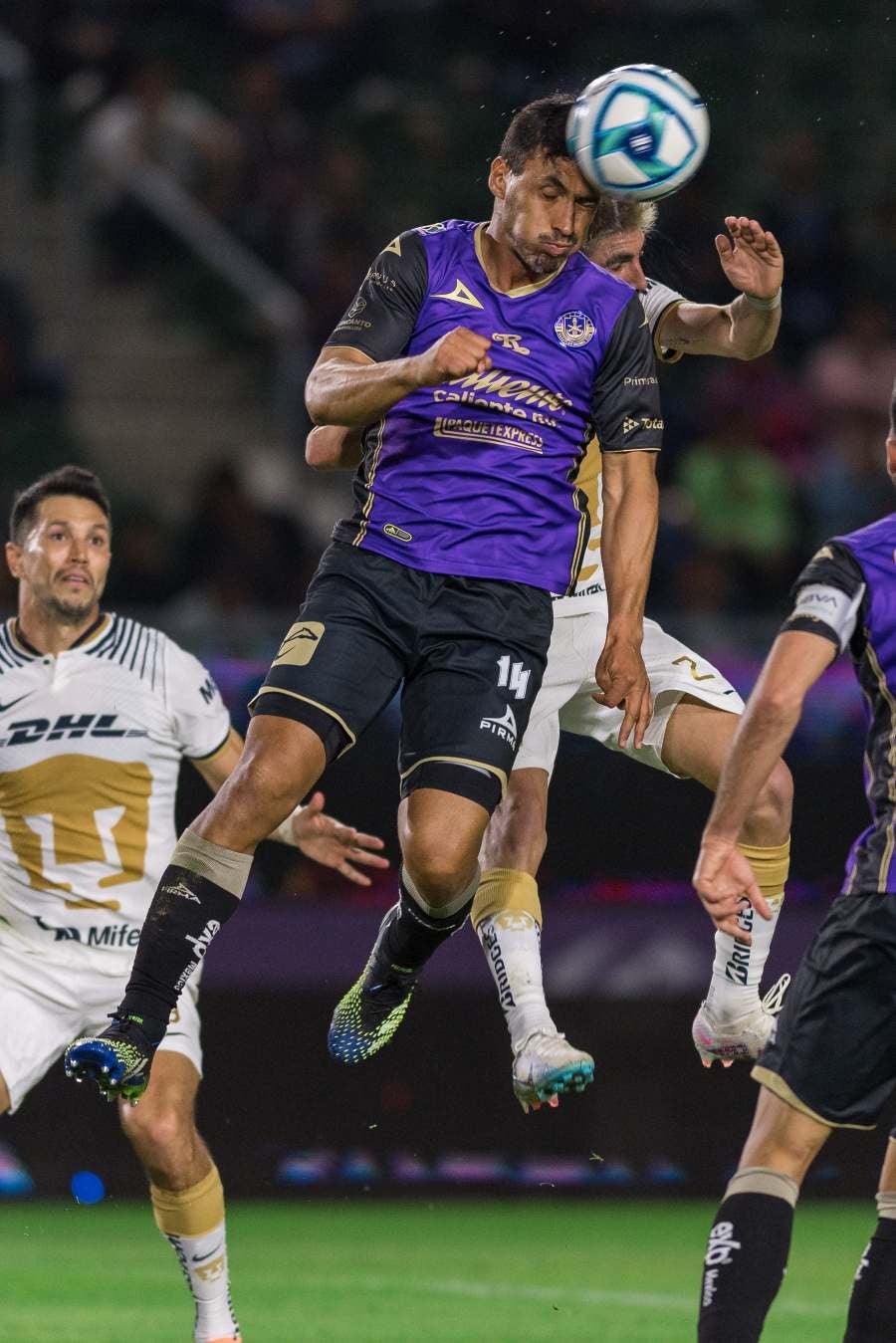 Juego entre Mazatlán y Pumas de la fecha 9