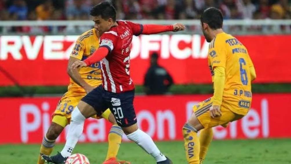 Chivas vs Tigres en el AP 2022