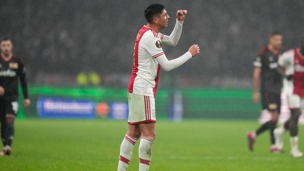 Edson Álvarez le dio los tres puntos al Ajax