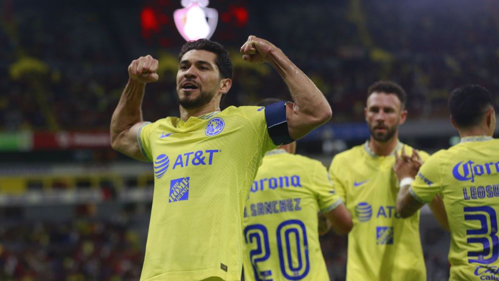 Henry celebrando gol ante Atlas