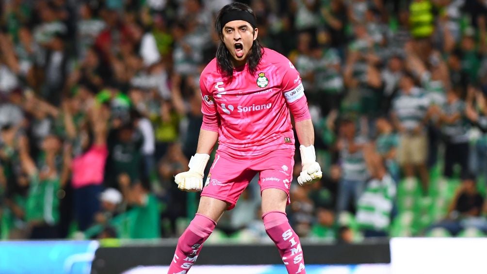 Carlos Acevedo, portero de Santos Laguna