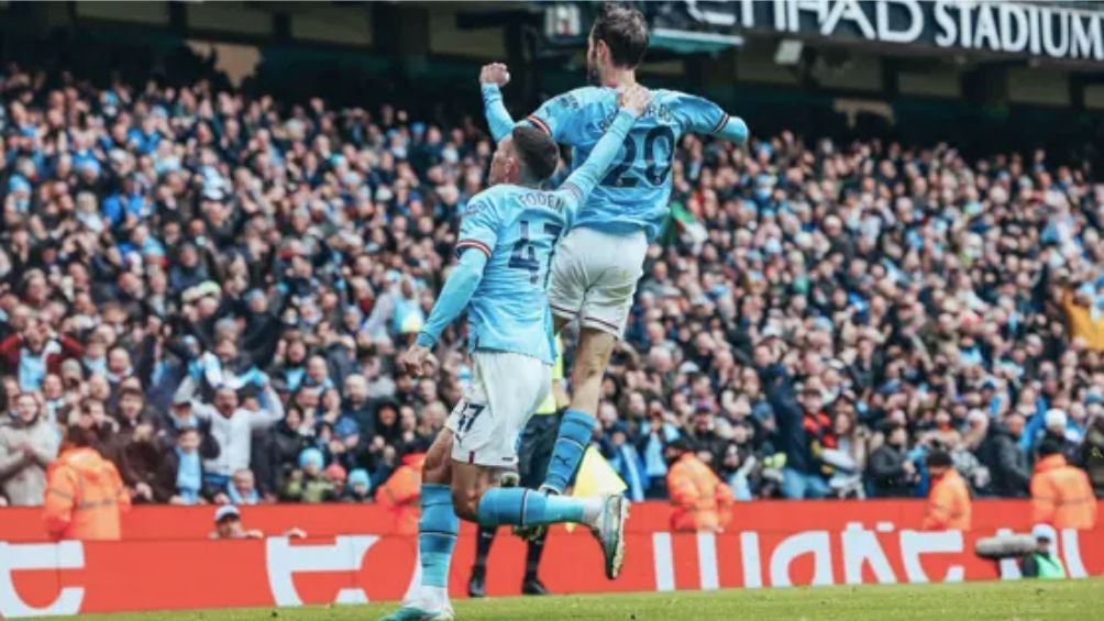 Bernardo Silva y el Manchester City celebran la victoria ante el Newcastle