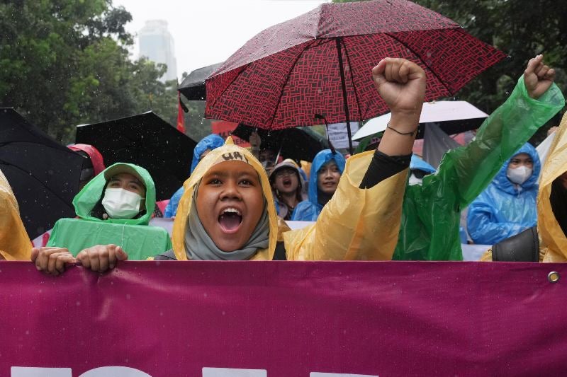Mujeres en Indonesia en marcha del Día de la Mujer