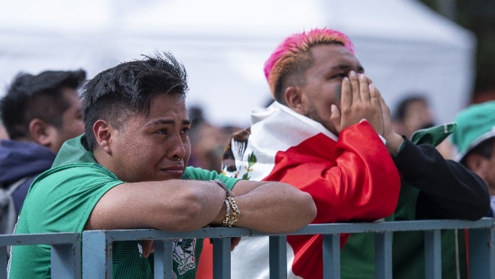 Afición del Tri en lamento