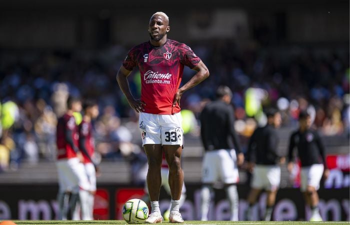 Julián Quiñones en el partido de Atlas ante Pumas