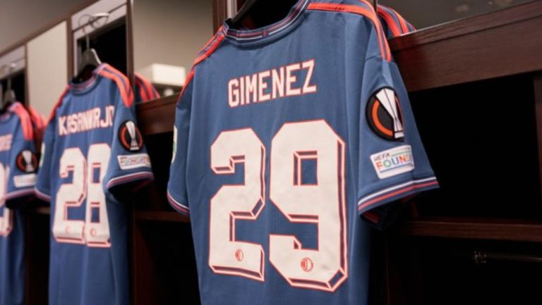 Jersey de Santiago Giménez 