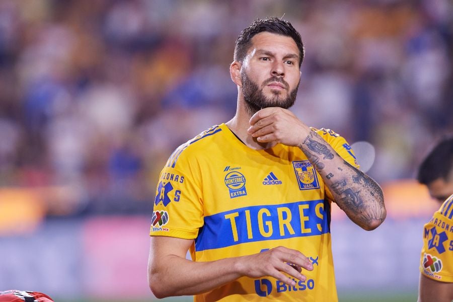 Gignac in duel with Tigres 