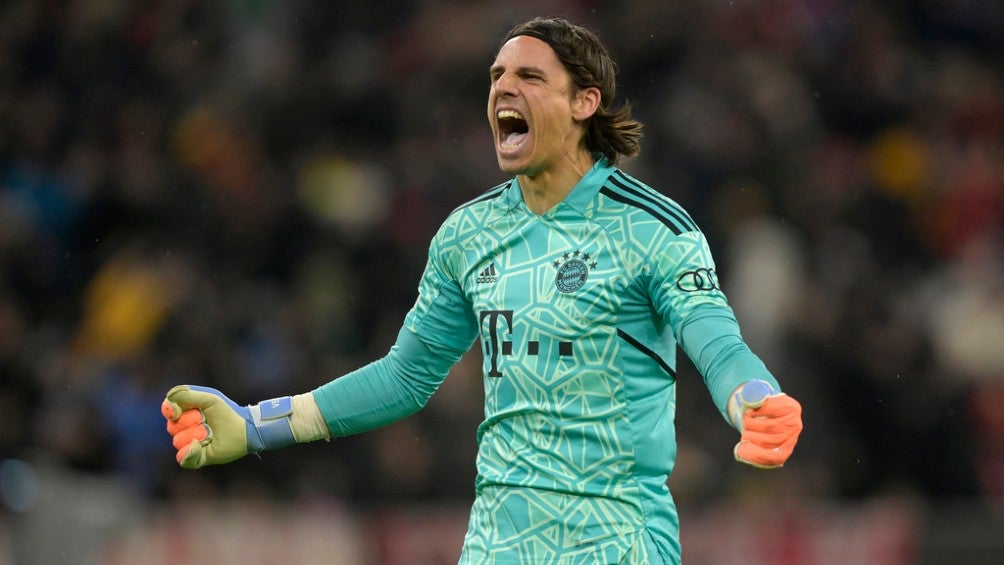 Yann Sommer le regaló 500 kg de chocolate a De Ligt